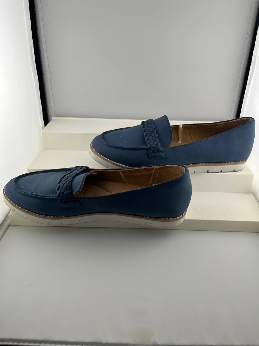 Cliffs by WHITE MOUNTAIN Blue Braided Vamp Loafer